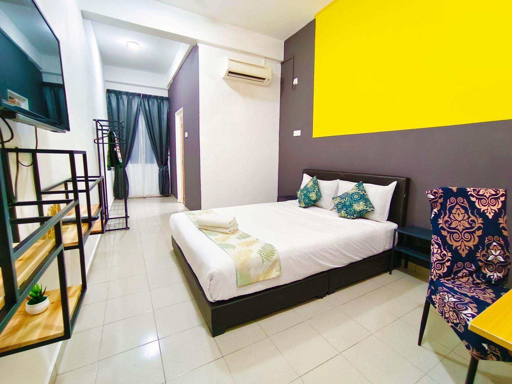 Salaam Suites Hotel Kota Bharu Esterno foto